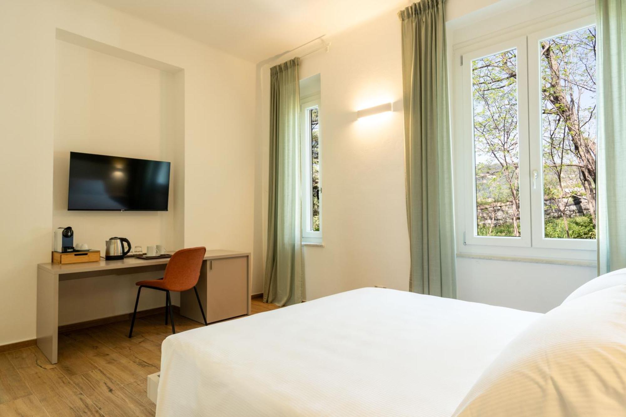 Le Camere Sui Colli Специя Экстерьер фото